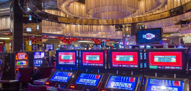 Video Poker pay tables
